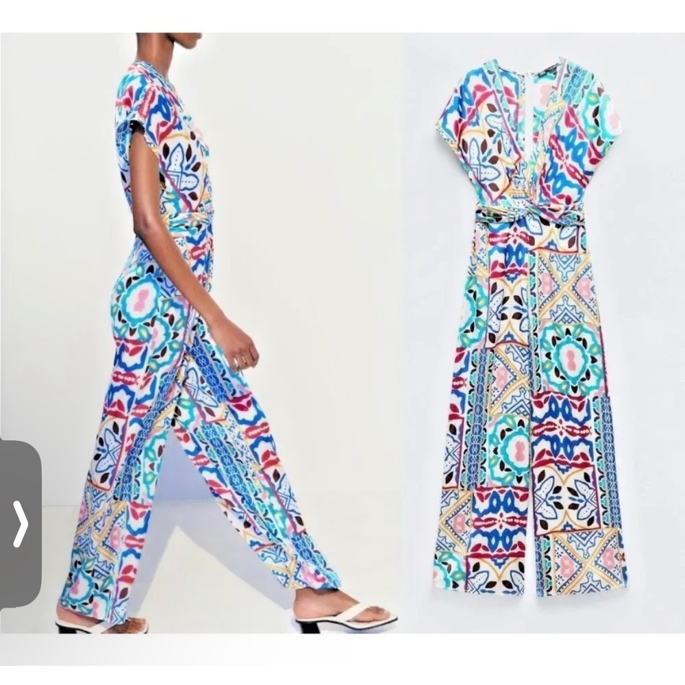 Zara Geometric Mosaic Print Jumpsuit Small Multicolor Wide Leg V-Neck New silky